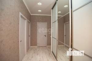 3-к квартира, вторичка, 78м2, 1/2 этаж