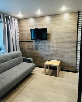 2-к квартира, вторичка, 50м2, 1/9 этаж