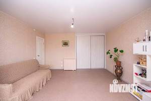 2-к квартира, вторичка, 71м2, 1/3 этаж