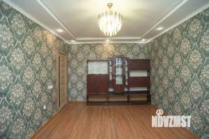 2-к квартира, вторичка, 40м2, 1/4 этаж