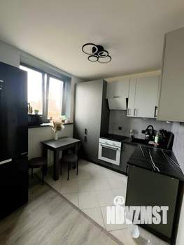 2-к квартира, вторичка, 45м2, 1/4 этаж