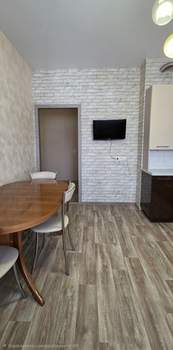 1-к квартира, вторичка, 42м2, 1/4 этаж