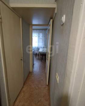 3-к квартира, вторичка, 49м2, 4/5 этаж