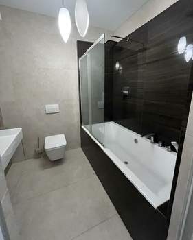 5-к квартира, вторичка, 124м2, 2/4 этаж