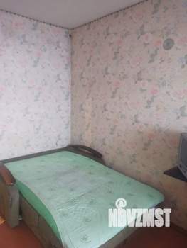 3-к квартира, вторичка, 63м2, 1/9 этаж