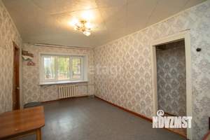 3-к квартира, вторичка, 42м2, 1/3 этаж