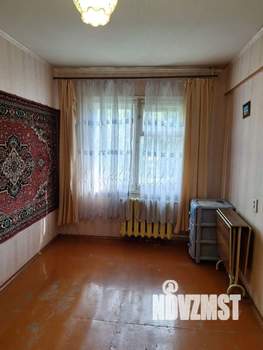 2-к квартира, вторичка, 45м2, 1/5 этаж