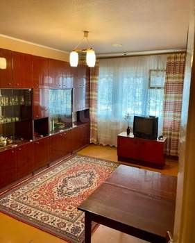 2-к квартира, вторичка, 46м2, 3/5 этаж