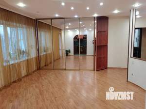 3-к квартира, вторичка, 74м2, 9/9 этаж