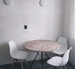 3-к квартира, вторичка, 61м2, 3/3 этаж