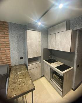Студия квартира, вторичка, 15м2, 1/9 этаж