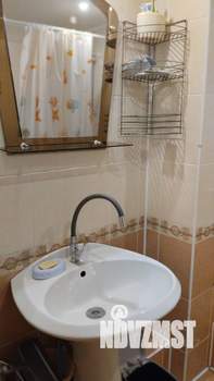 2-к квартира, вторичка, 53м2, 1/10 этаж