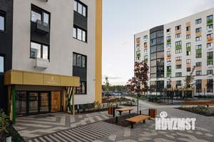 4-к квартира, вторичка, 94м2, 9/9 этаж