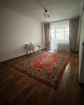 2-к квартира, вторичка, 41м2, 1/5 этаж