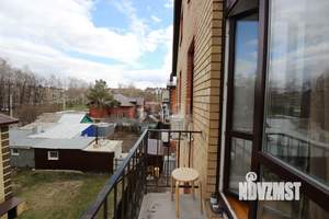 4-к квартира, вторичка, 63м2, 3/3 этаж