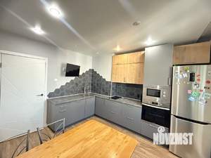 2-к квартира, вторичка, 58м2, 9/10 этаж
