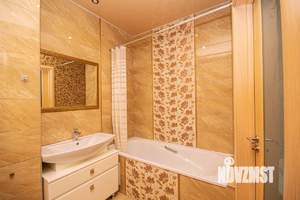 2-к квартира, вторичка, 62м2, 1/4 этаж