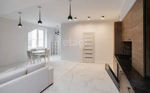 2-к квартира, вторичка, 82м2, 4/4 этаж