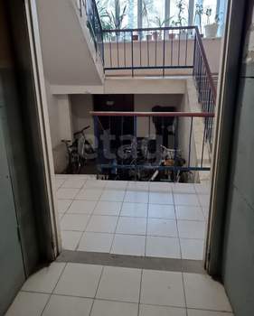 3-к квартира, вторичка, 77м2, 5/5 этаж