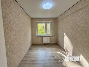 2-к квартира, вторичка, 42м2, 1/5 этаж