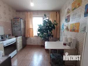 2-к квартира, вторичка, 52м2, 1/10 этаж