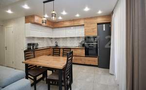 3-к квартира, вторичка, 76м2, 1/18 этаж