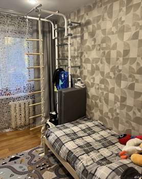 4-к квартира, вторичка, 59м2, 1/5 этаж