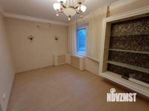 Студия квартира, вторичка, 63м2, 1/12 этаж