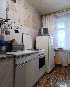 3-к квартира, вторичка, 64м2, 1/9 этаж