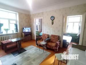 3-к квартира, вторичка, 37м2, 1/2 этаж