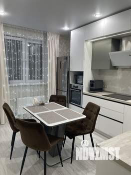 2-к квартира, вторичка, 66м2, 8/24 этаж