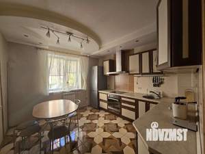 3-к квартира, вторичка, 101м2, 2/9 этаж