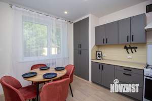 3-к квартира, вторичка, 79м2, 2/4 этаж