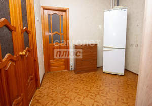 4-к квартира, вторичка, 70м2, 6/9 этаж