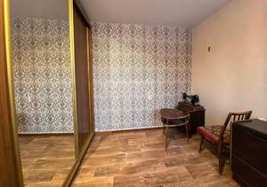 3-к квартира, вторичка, 48м2, 4/5 этаж