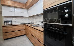 3-к квартира, вторичка, 76м2, 1/18 этаж