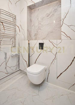 4-к квартира, вторичка, 174м2, 4/7 этаж