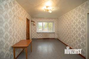 3-к квартира, вторичка, 42м2, 1/3 этаж