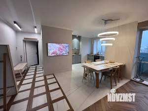 5-к квартира, вторичка, 124м2, 2/4 этаж