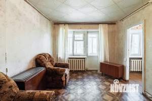 3-к квартира, вторичка, 42м2, 2/5 этаж