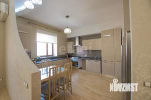 3-к квартира, вторичка, 131м2, 3/4 этаж