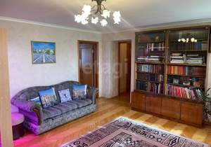 4-к квартира, вторичка, 90м2, 8/10 этаж