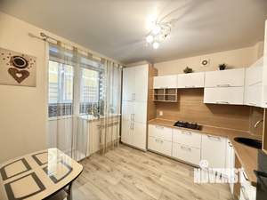 3-к квартира, вторичка, 79м2, 1/4 этаж