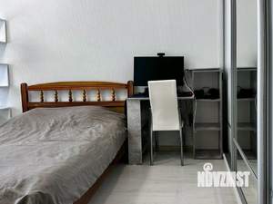 2-к квартира, вторичка, 44м2, 1/4 этаж