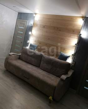1-к квартира, вторичка, 42м2, 3/3 этаж