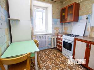 3-к квартира, вторичка, 58м2, 5/5 этаж