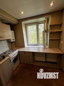 3-к квартира, вторичка, 52м2, 5/5 этаж