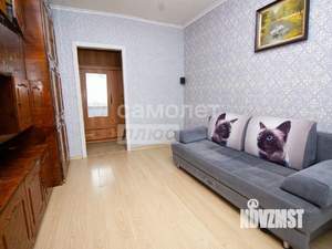 2-к квартира, вторичка, 42м2, 1/5 этаж