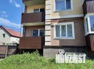 2-к квартира, вторичка, 58м2, 1/3 этаж