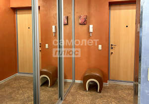 2-к квартира, вторичка, 57м2, 1/6 этаж